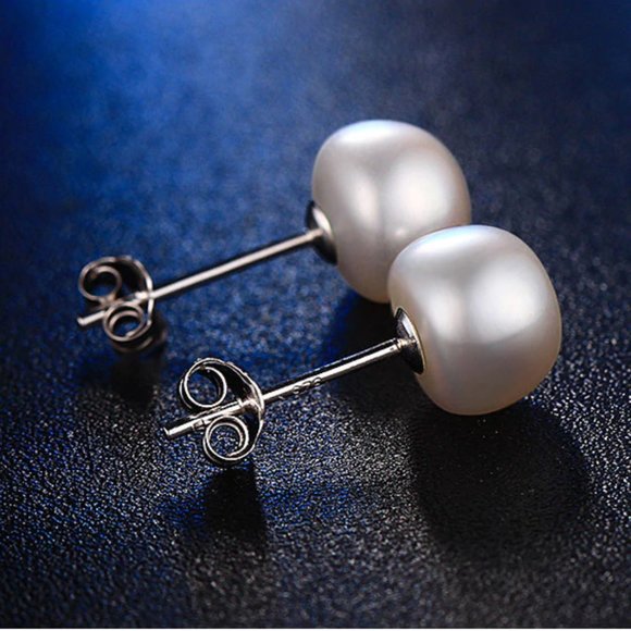 NEW 925 Silver Natural  Pearl Stud Earrings - Picture 2 of 13